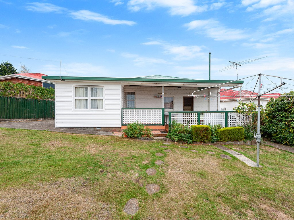 8 Mavis Court GLENORCHY 18