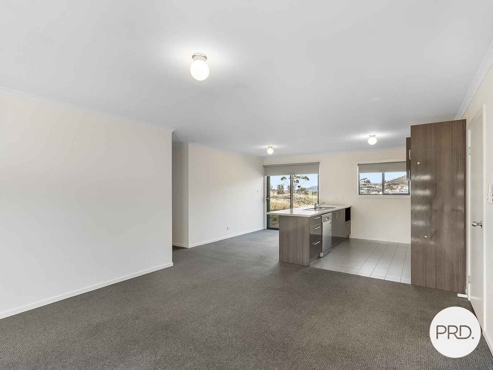 8 McGill Rise CLAREMONT 3