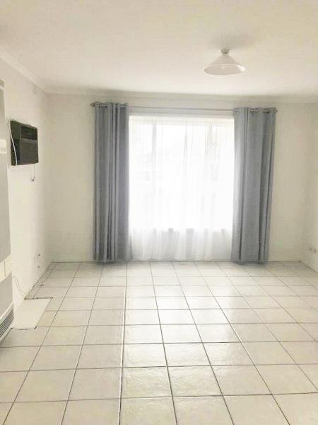 Gallery: 8 McLister Street