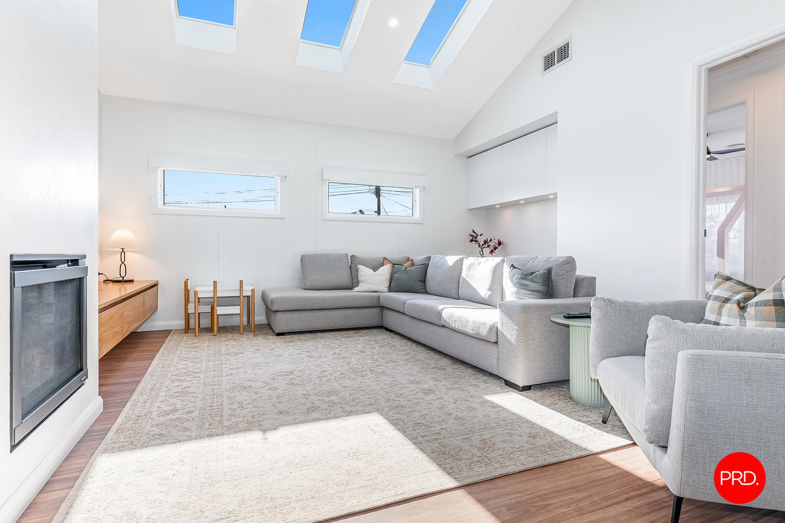 8 McMillan Street KENNINGTON 9