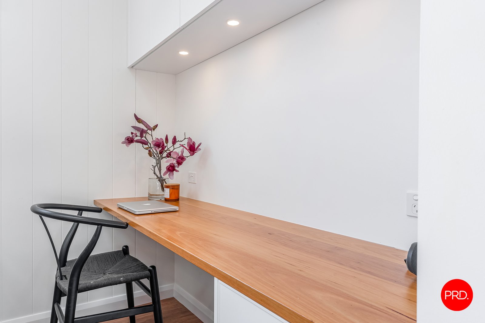 8 McMillan Street KENNINGTON 18