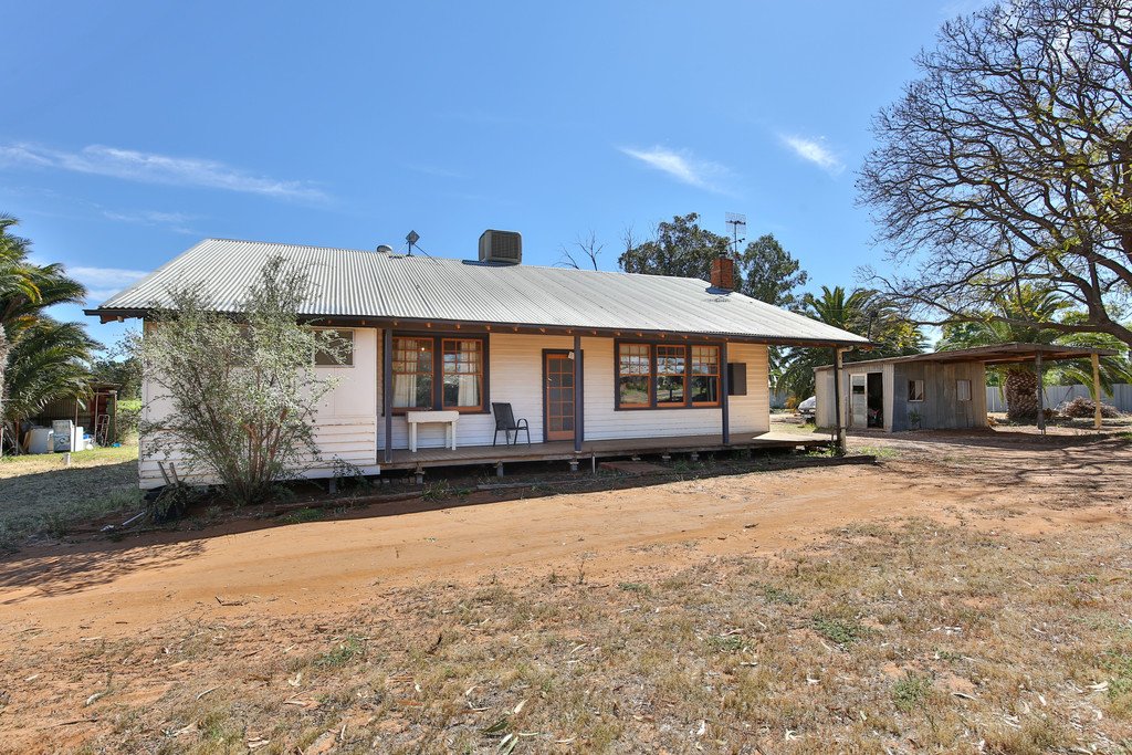 8 Mellis Street RED CLIFFS 3