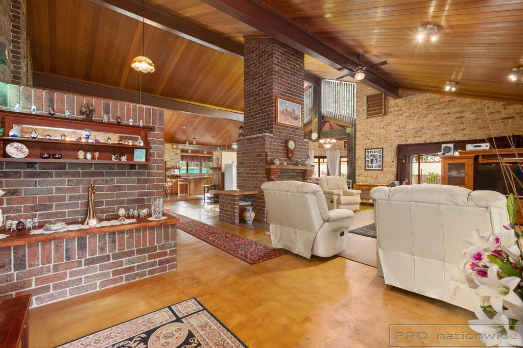 8 Merindah Close BRANDY HILL 4