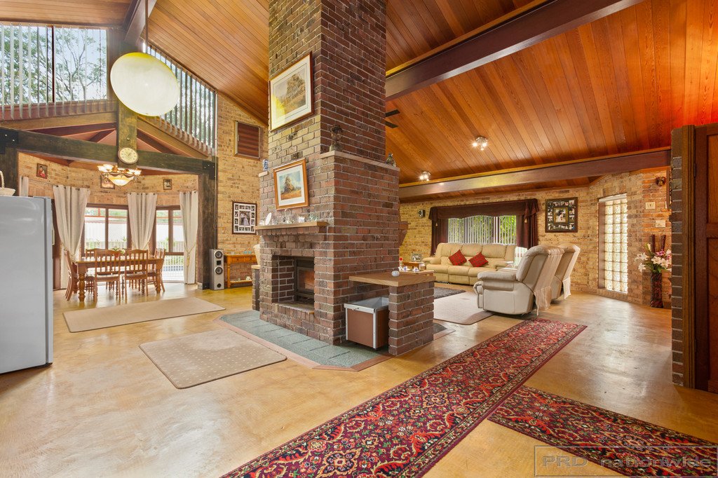 8 Merindah Close BRANDY HILL 7