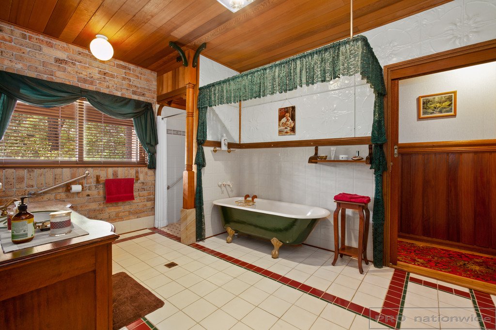 8 Merindah Close BRANDY HILL 26