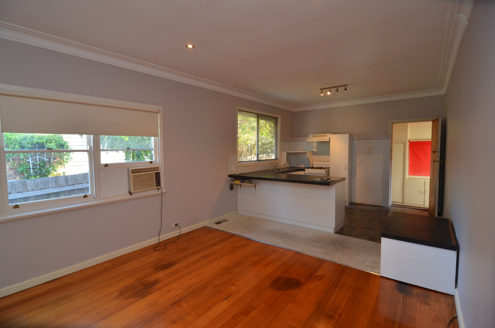 Gallery: 8 Mernda Parade