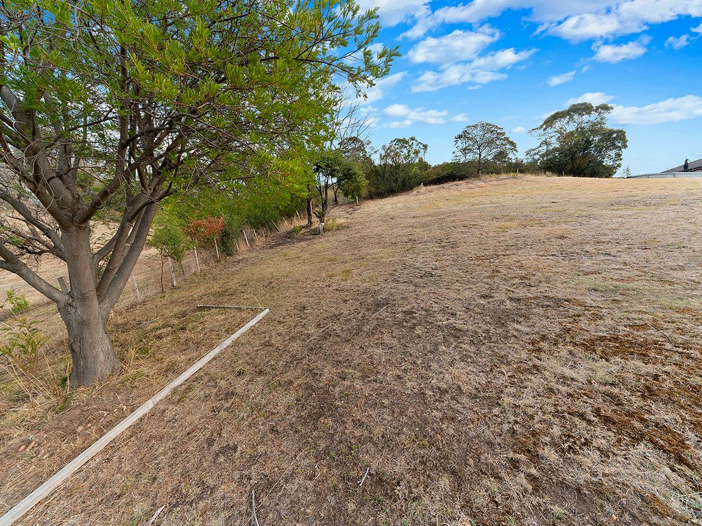 8 Merriwa Street BERRIEDALE 26