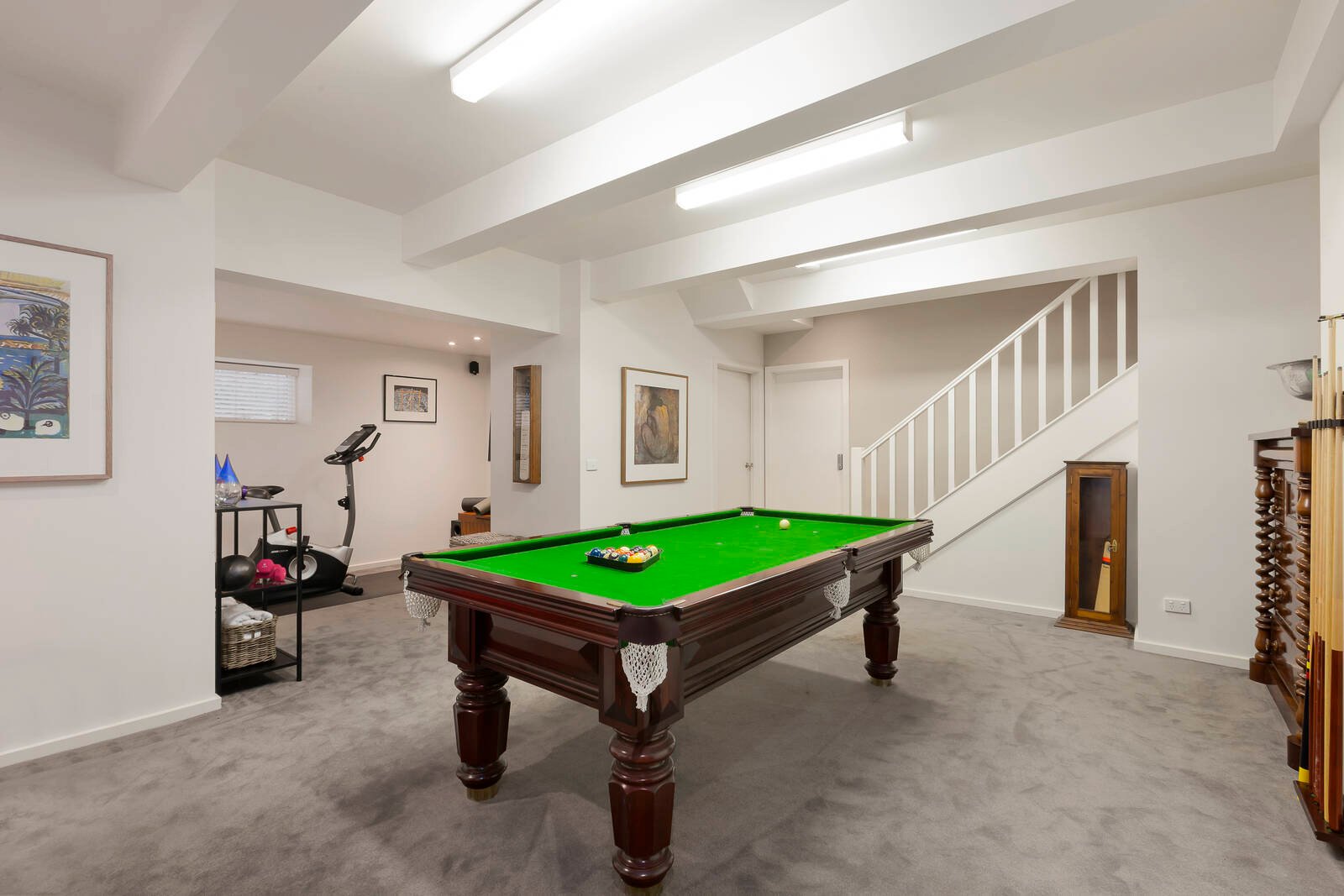 Real Estate and Property in 8 Merriwee Crescent, Toorak, VIC