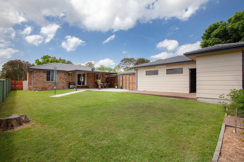 8 Michael Hill Avenue WOODBERRY 17