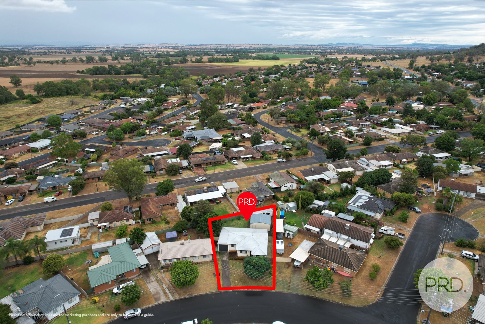 8 Milburn Road TAMWORTH 45