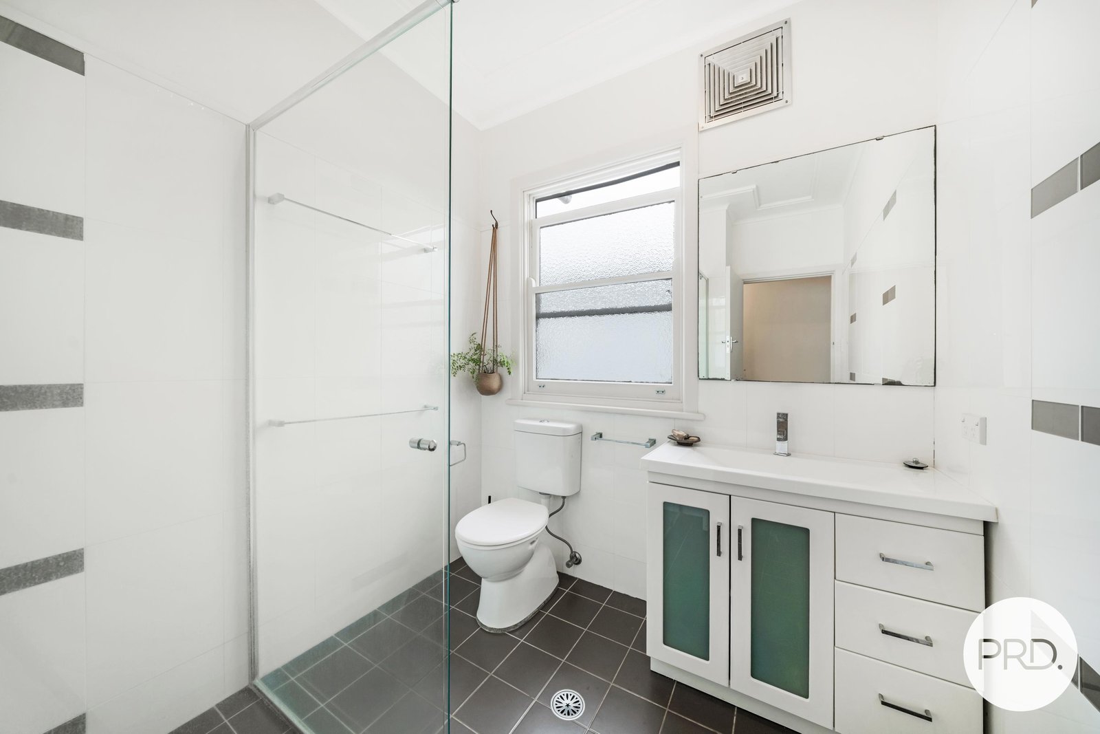 8 Mill Street LAURIETON 11