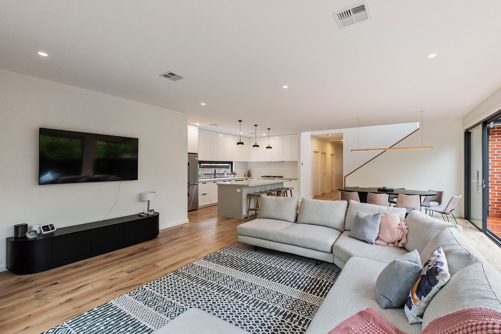 Gallery: 8 Miller Street