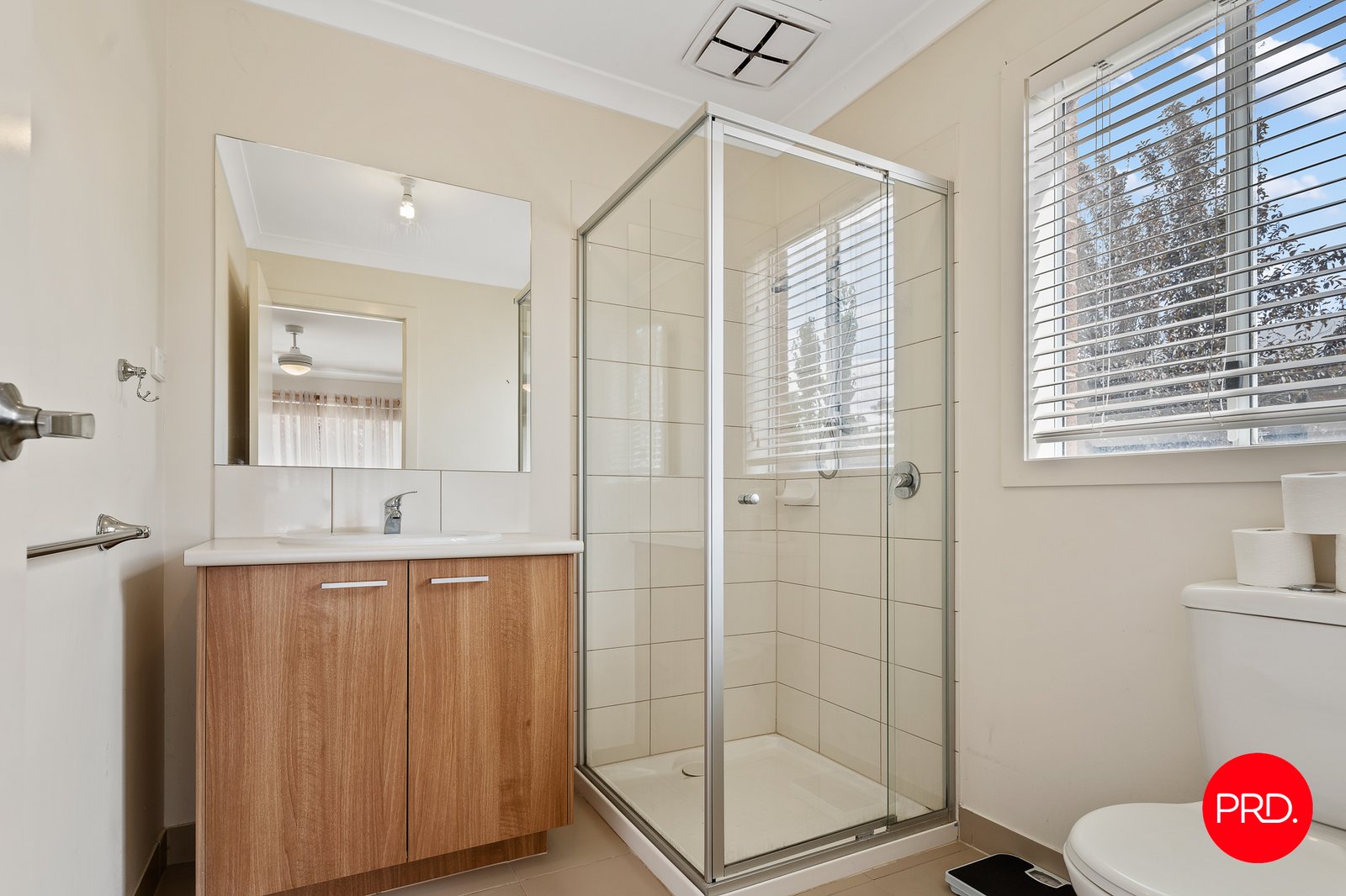 8 Millewa Drive ASCOT 9