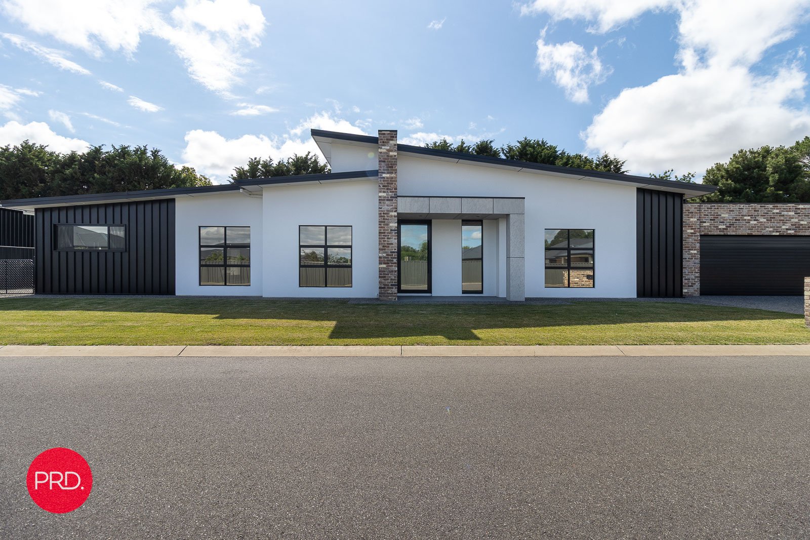 8 Millwood Lane BUNGENDORE 3