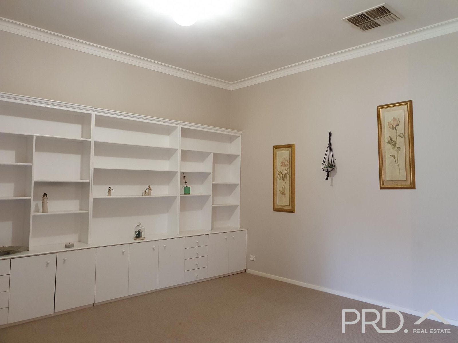 8 Mimosa Avenue MILDURA 3