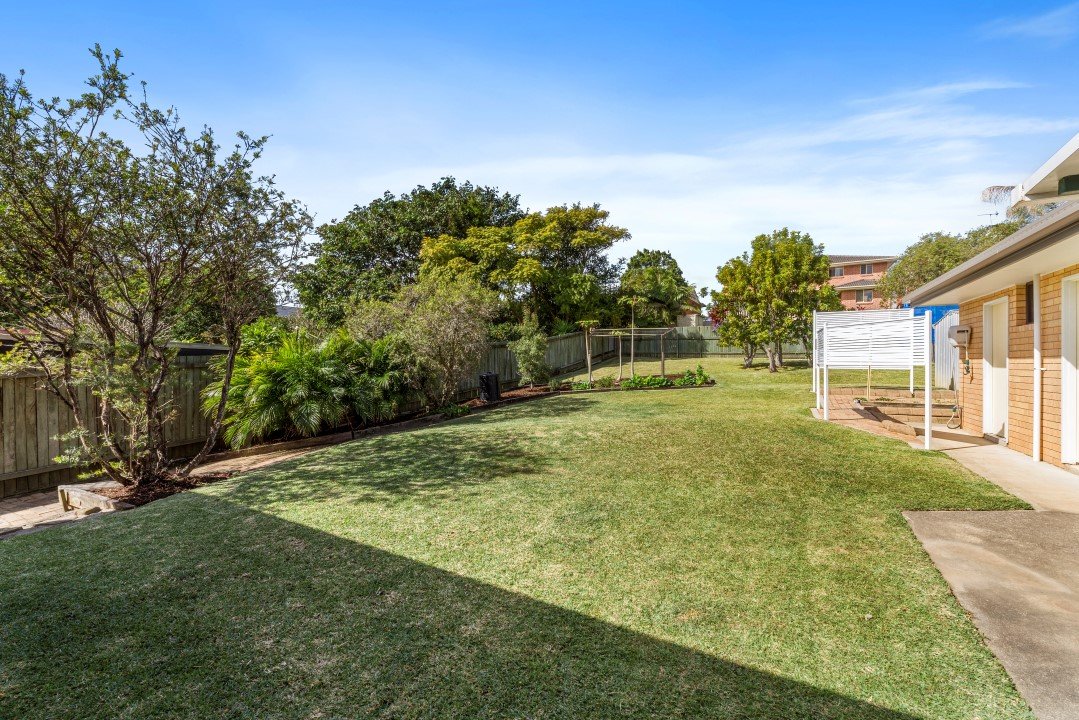 8 Mirroola Crescent TOORMINA 13