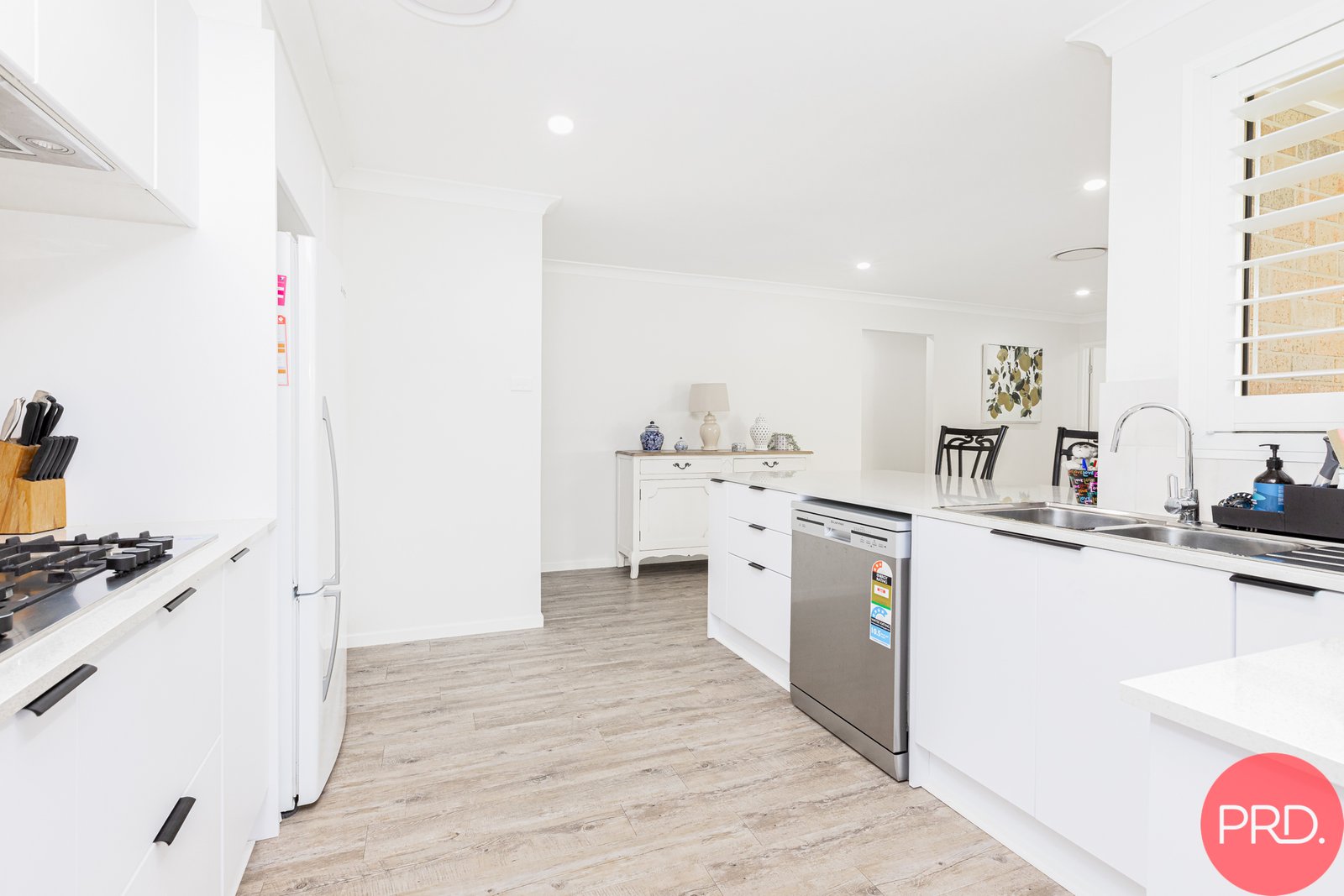 8 Monaghan Circuit ASHTONFIELD 17