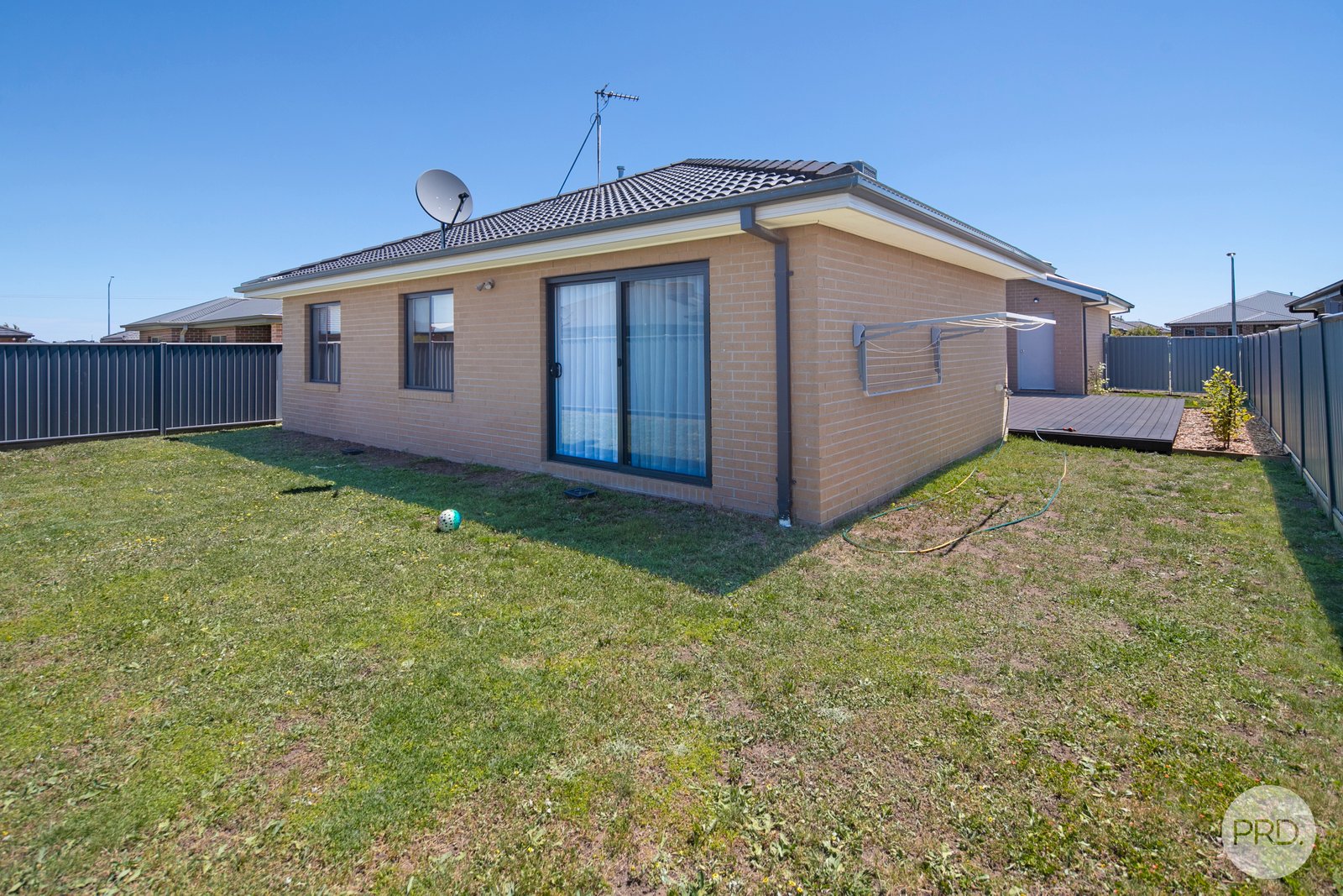 8 Monaghan Terrace ALFREDTON 18