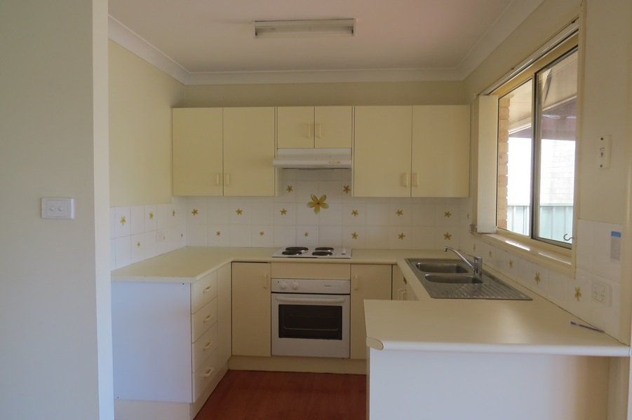 8 Monkley Ave  SALAMANDER BAY 2