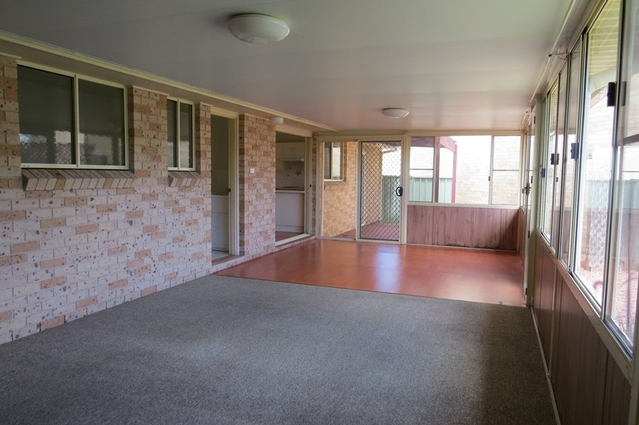 8 Monkley Ave  SALAMANDER BAY 3