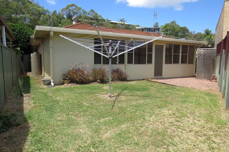 8 Monkley Ave  SALAMANDER BAY 4