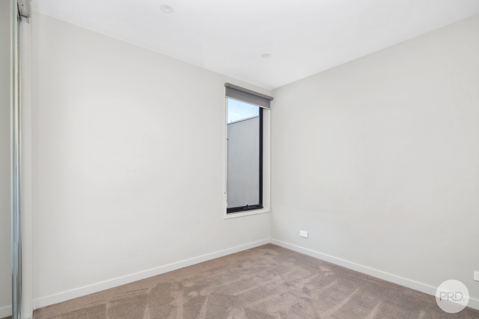 8 Monteith Place LAKE WENDOUREE 8