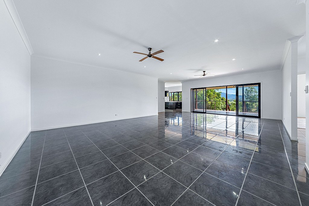 8 Mount Marlow Rise MOUNT MARLOW 4