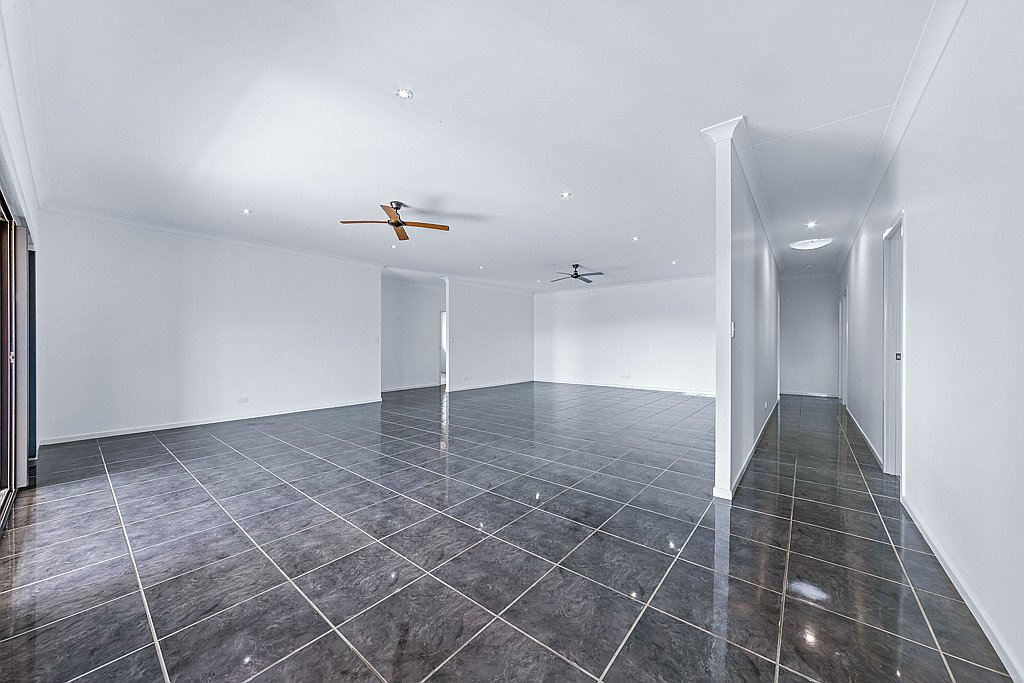 8 Mount Marlow Rise MOUNT MARLOW 11