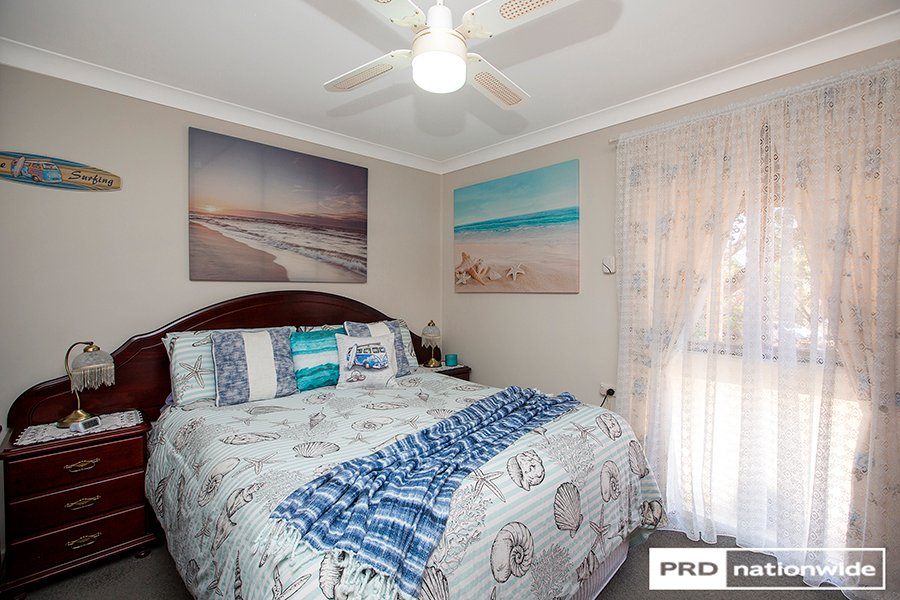 8 Mountview Crescent TAMWORTH 14