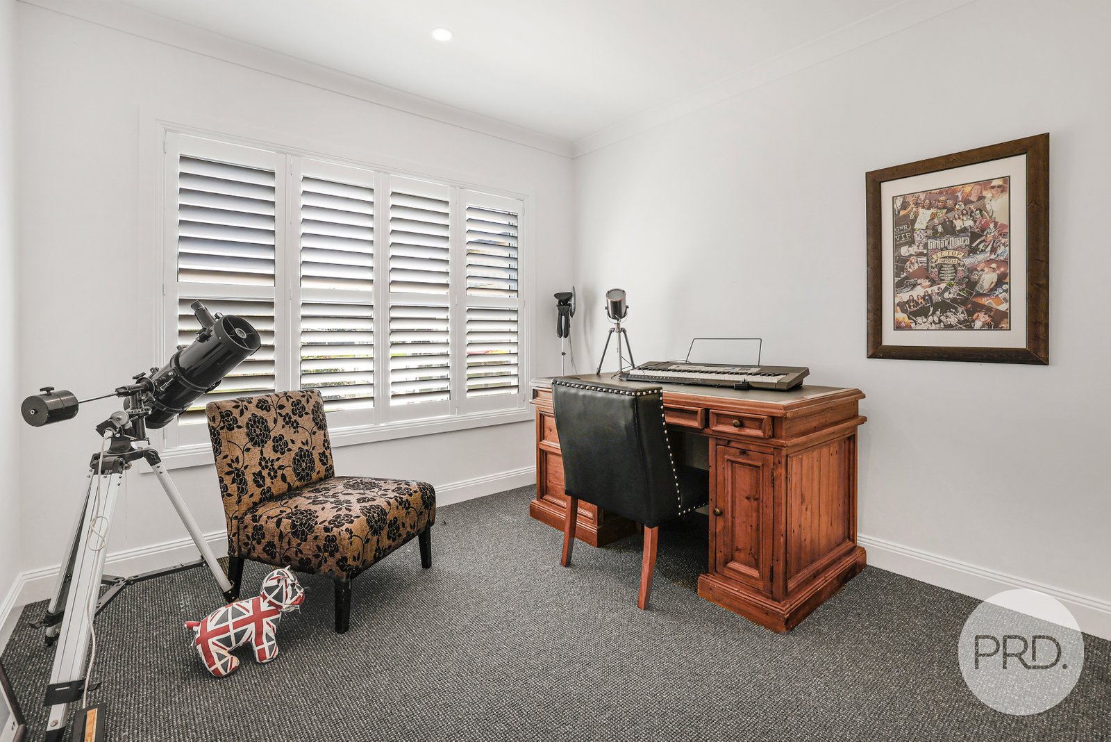 8 Mulga Place TAMWORTH 25