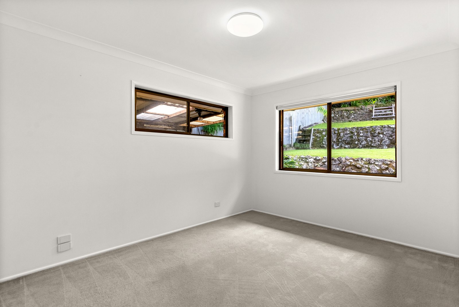 8 Mundurra Avenue OCEAN SHORES 11