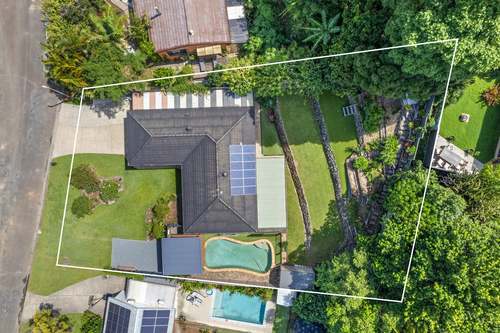 8 Mundurra Avenue OCEAN SHORES 15