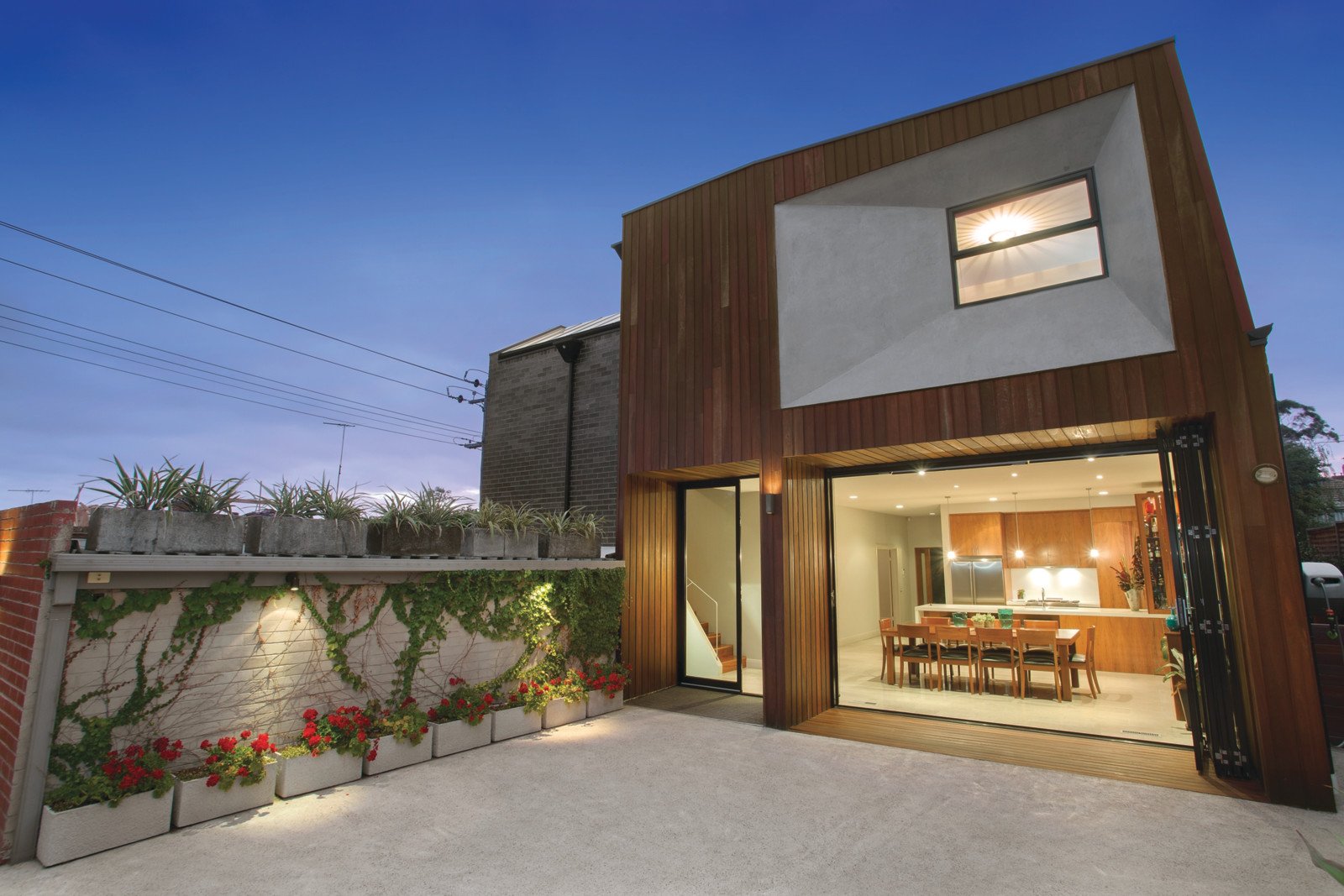 8 Munro Street, Kew East, VIC