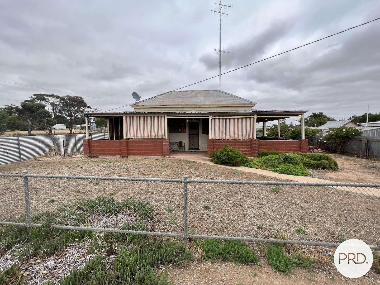 8 Murrayville-Nhill Road MURRAYVILLE 1