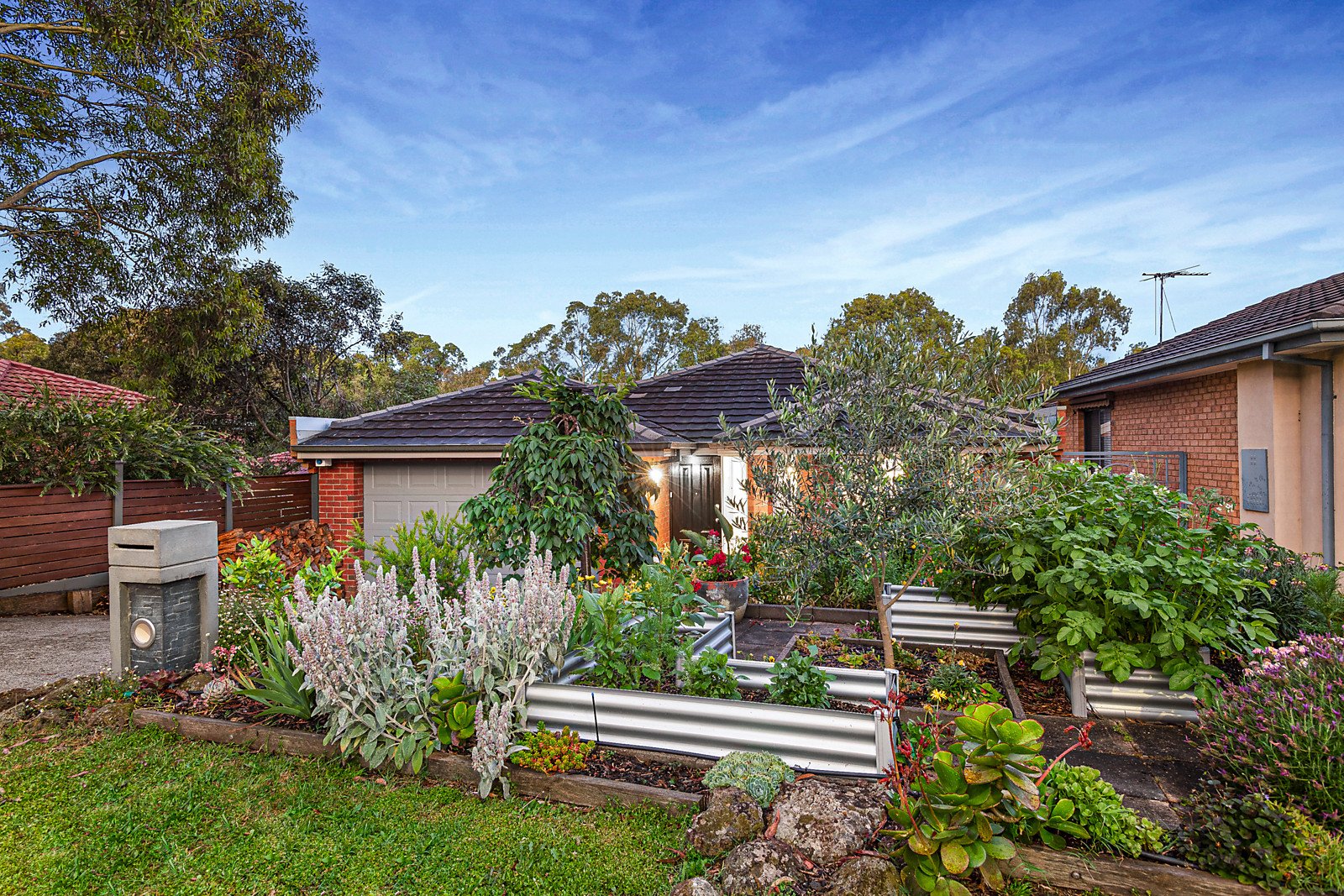 8 Musgrave Walk, Yallambie VIC 3085