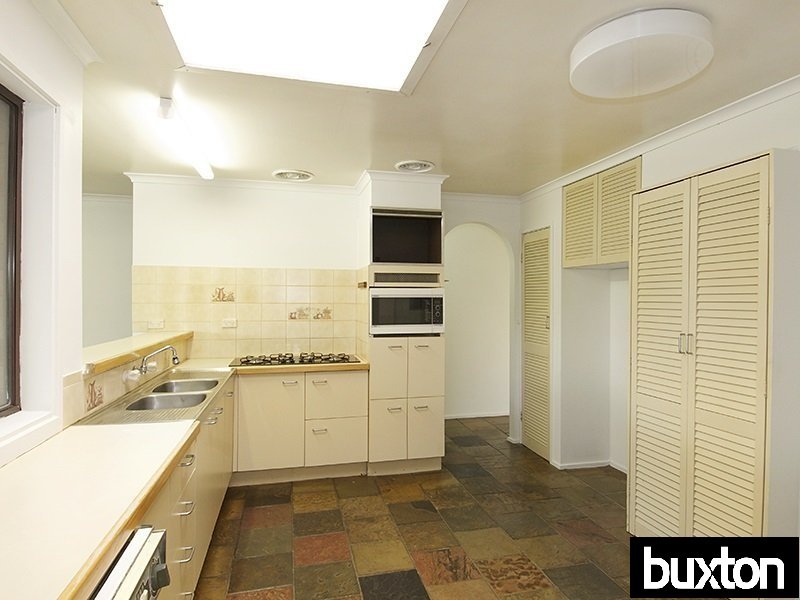 Gallery: 8 Mussert Avenue