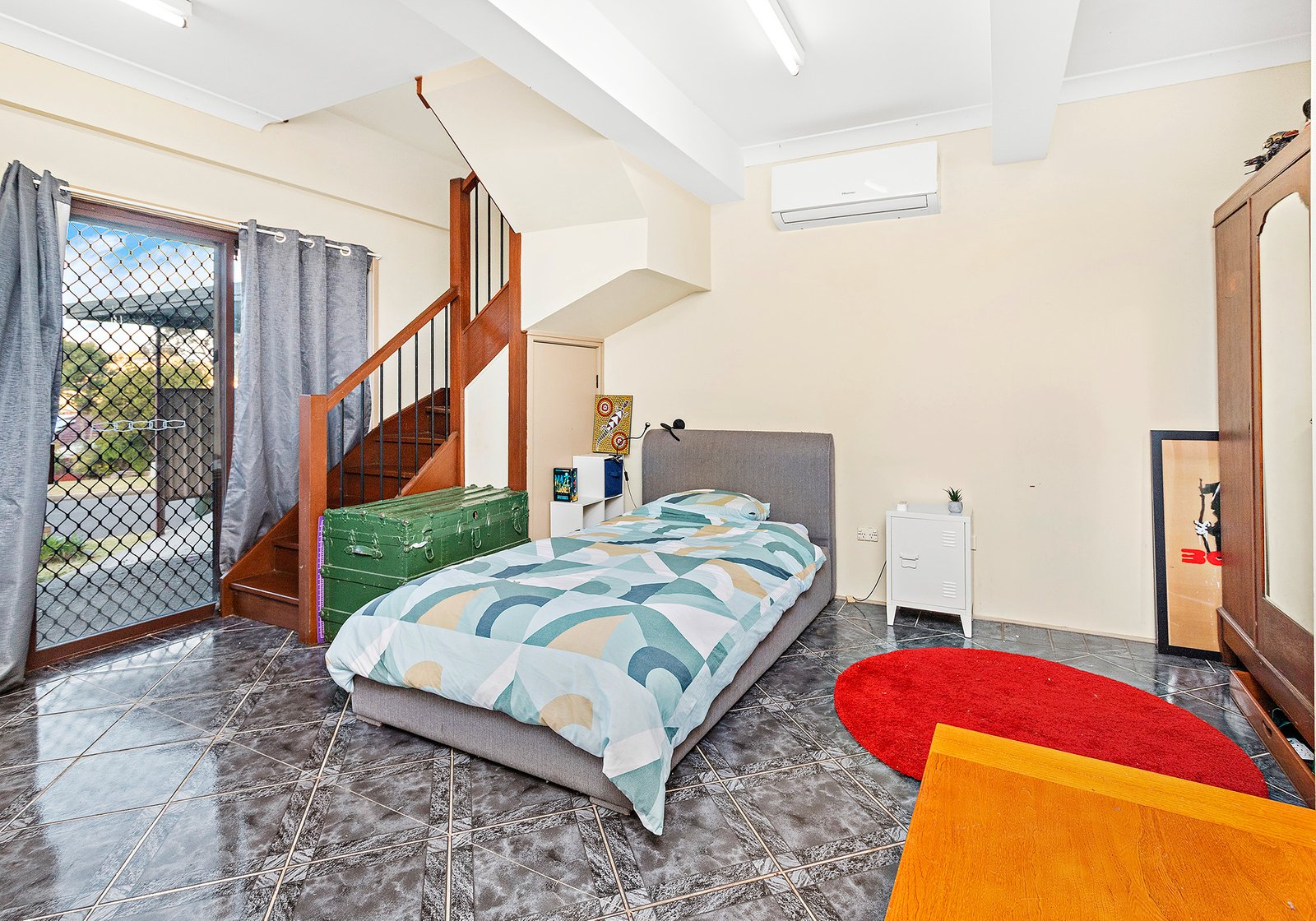 8 Myee Street KANAHOOKA 5