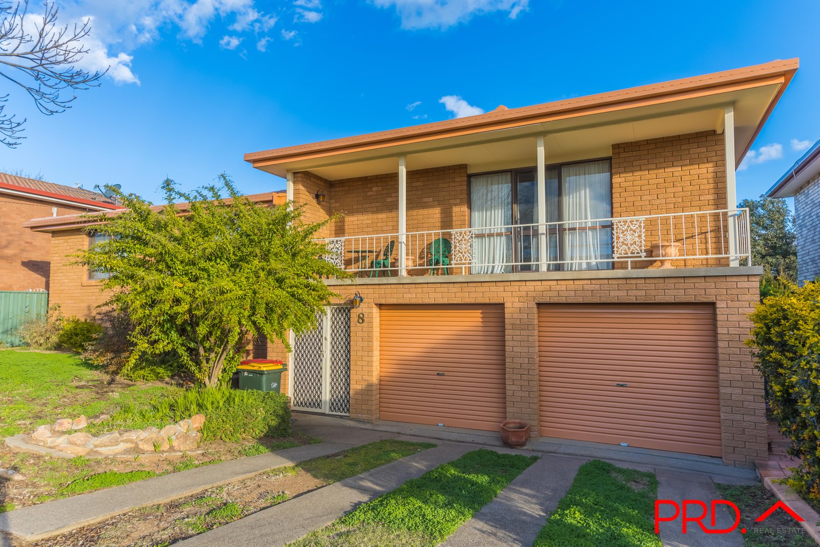 8 Myndee Avenue TAMWORTH 1