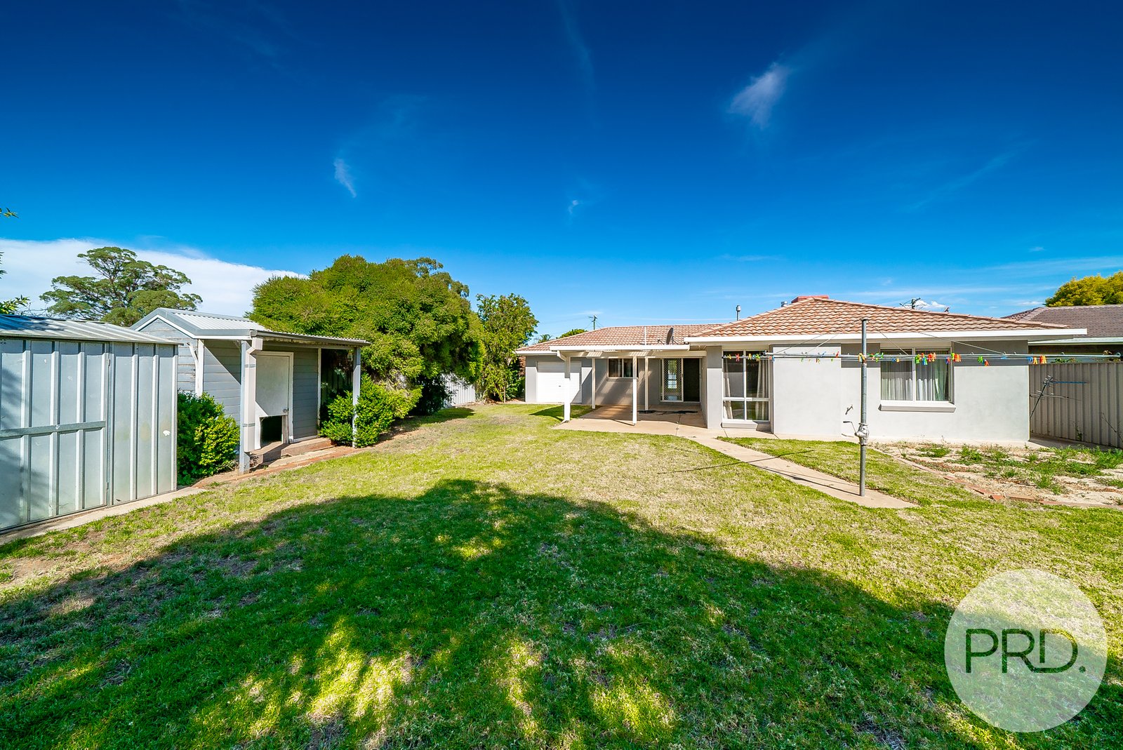 8 Nicholi Crescent LAKE ALBERT 14