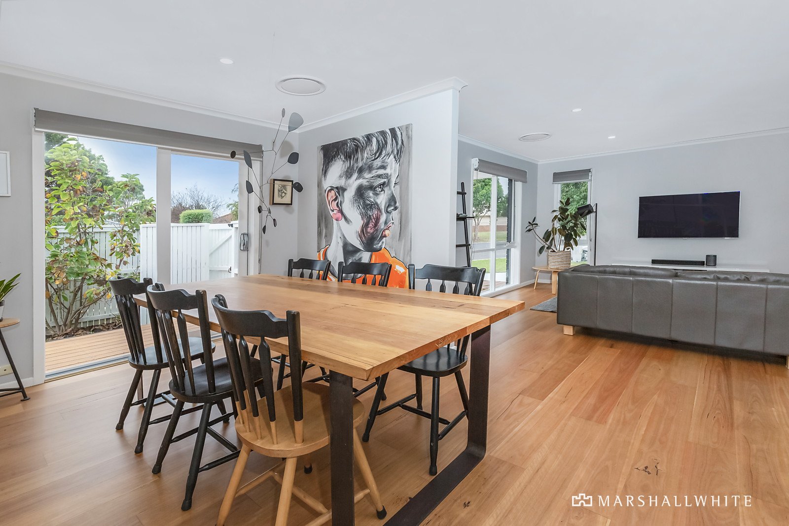 8 Nichols Drive, Mornington, VIC