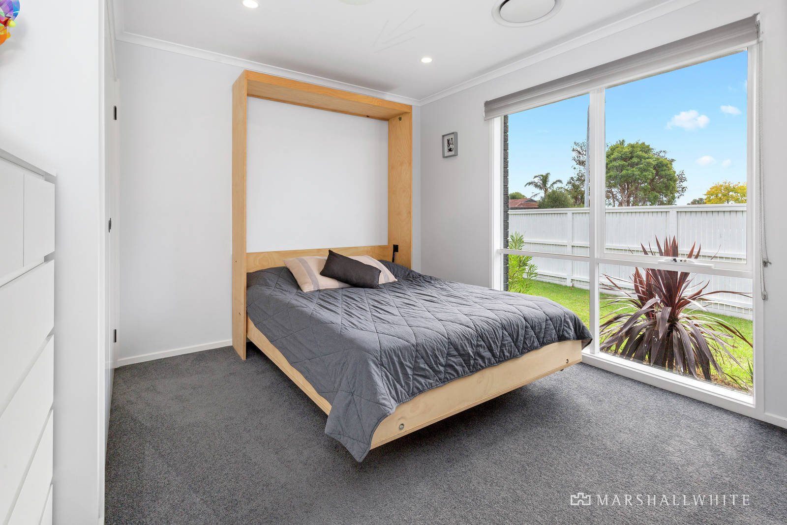 8 Nichols Drive, Mornington, VIC