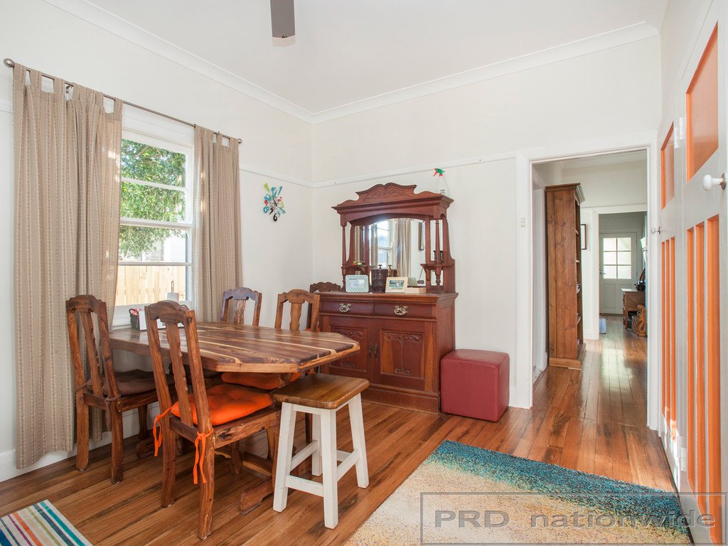 8 Nichols Street LORN 9