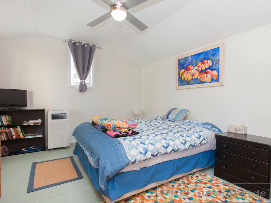 8 Nichols Street LORN 19