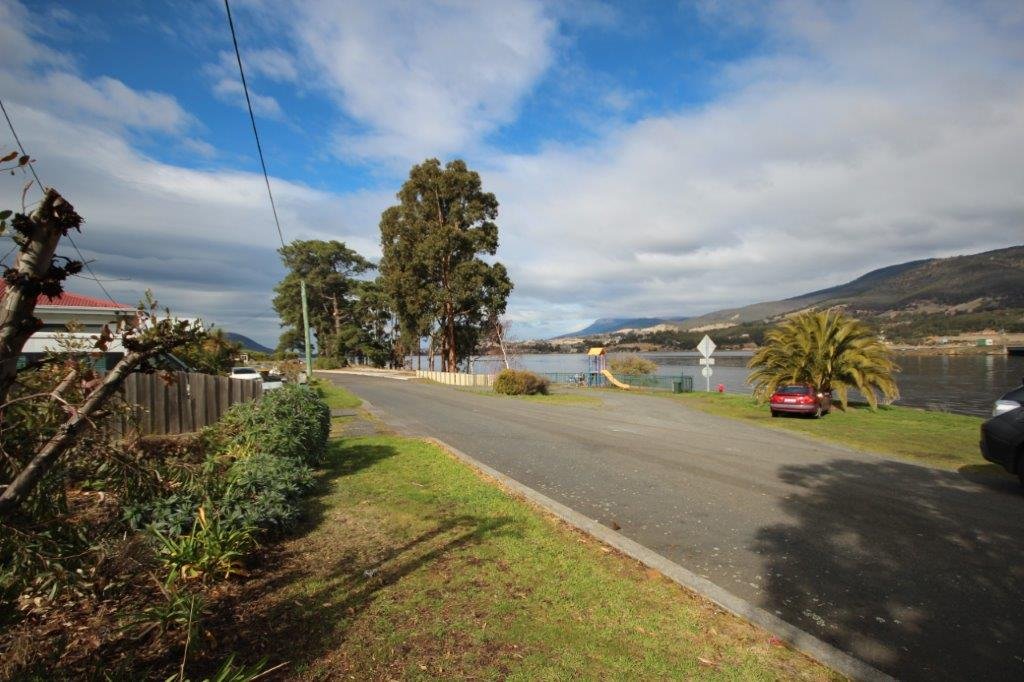 8 Nielson Esplanade BRIDGEWATER 11