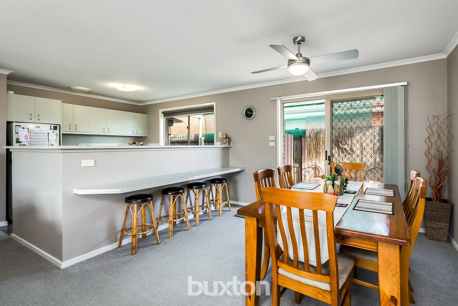 Gallery: 8 Nireeda Close