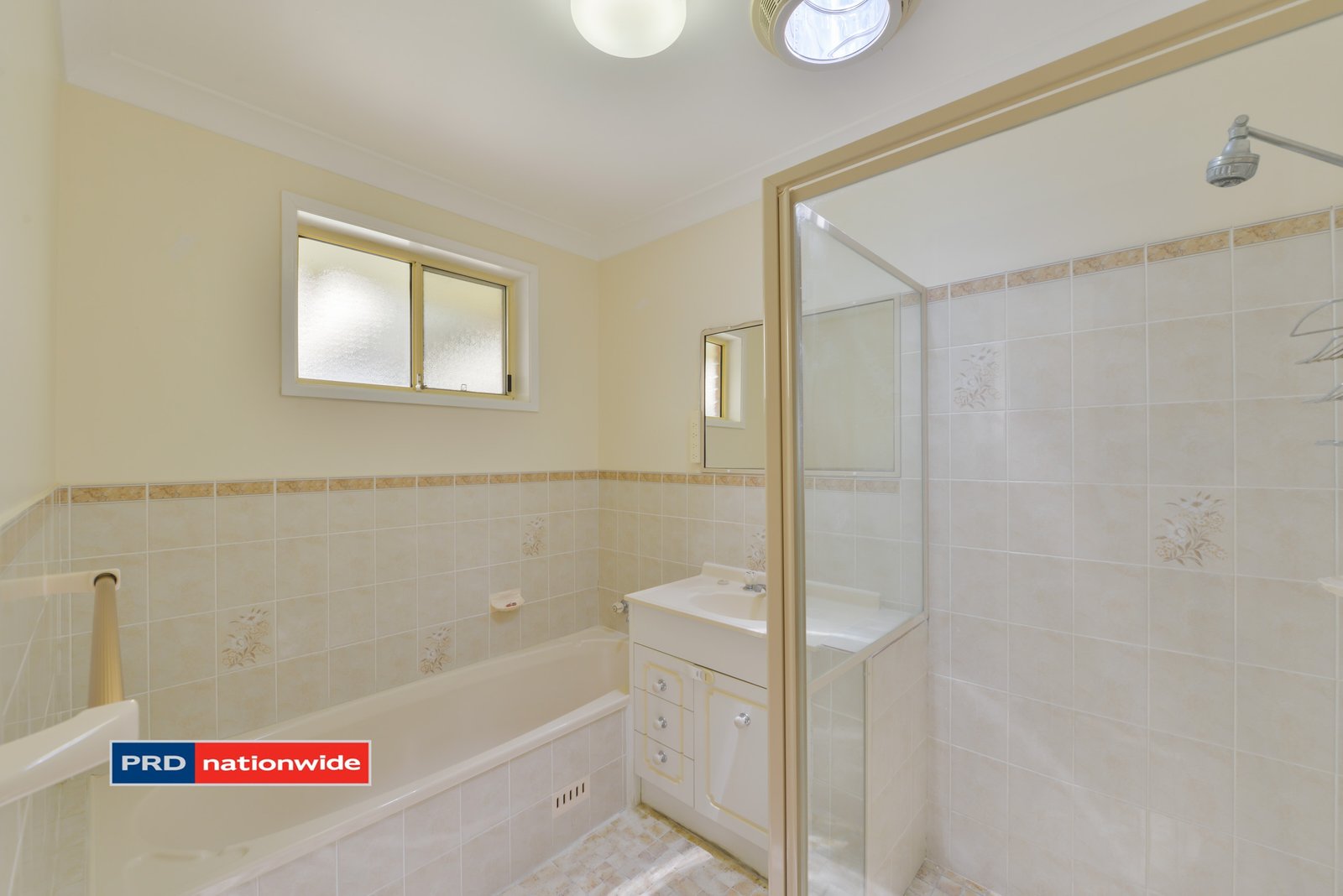 8 Noonga Crescent TAMWORTH 8