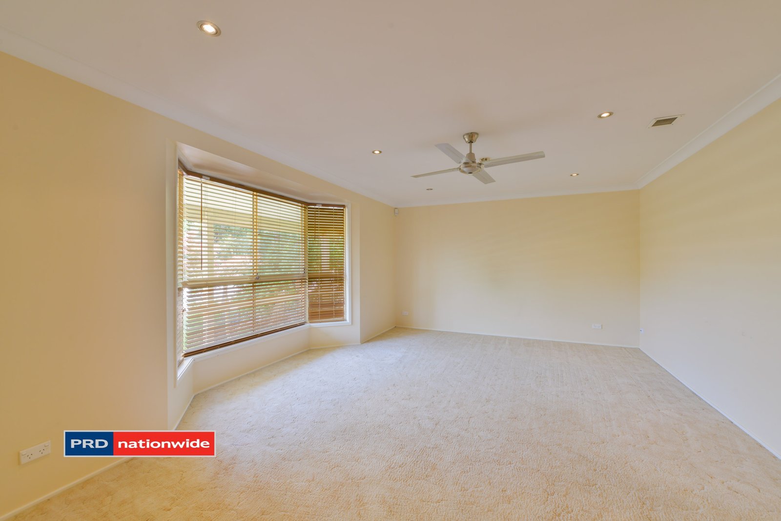 8 Noonga Crescent TAMWORTH 14