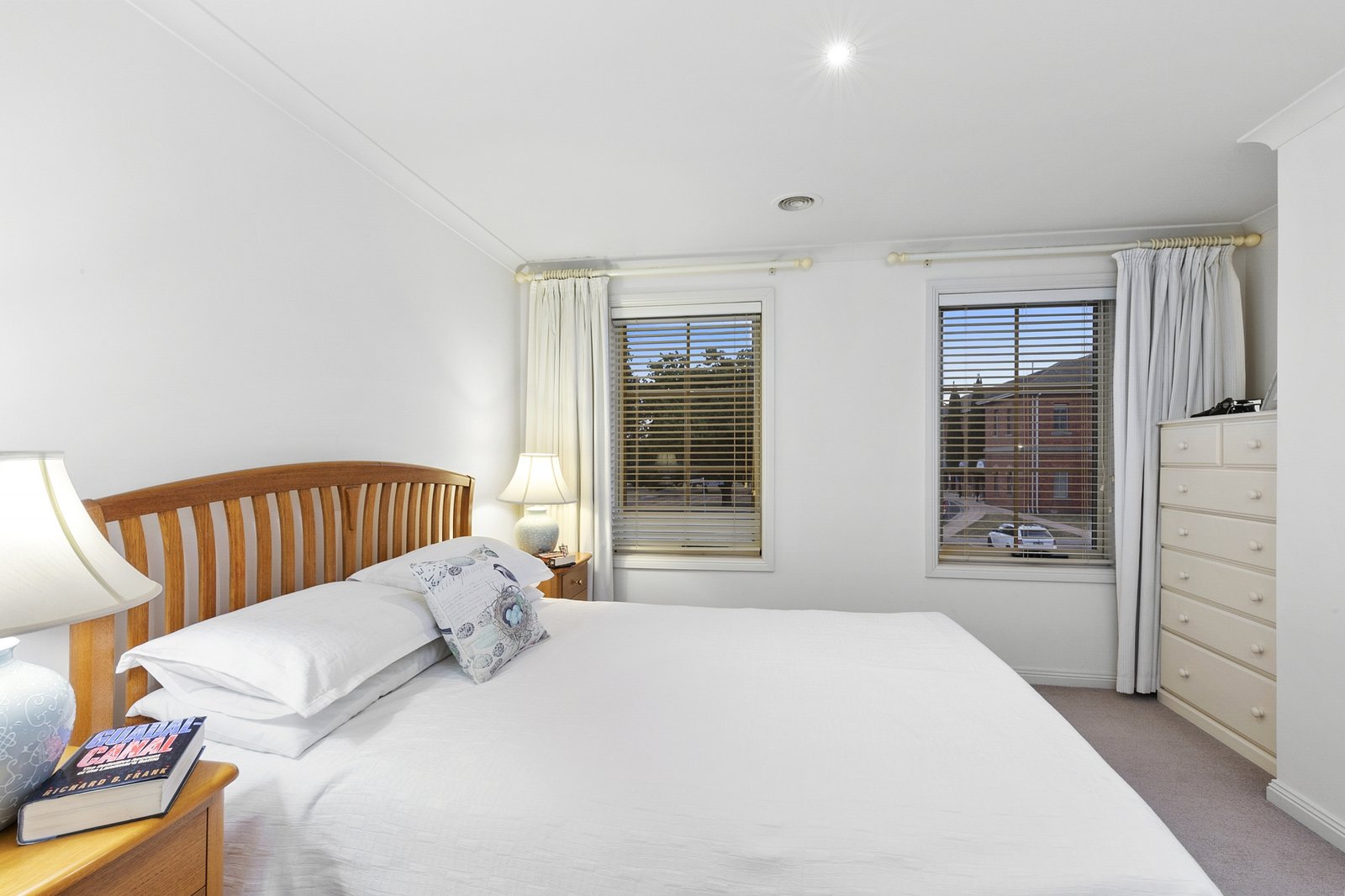 Gallery: 8 Norfolk Avenue