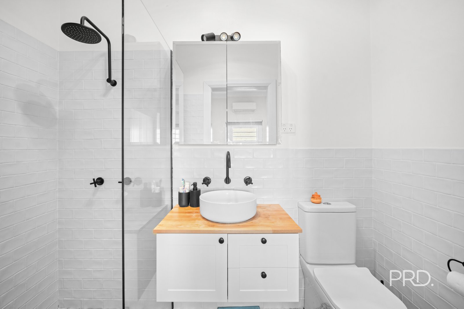 8 Norman Street TURVEY PARK 10