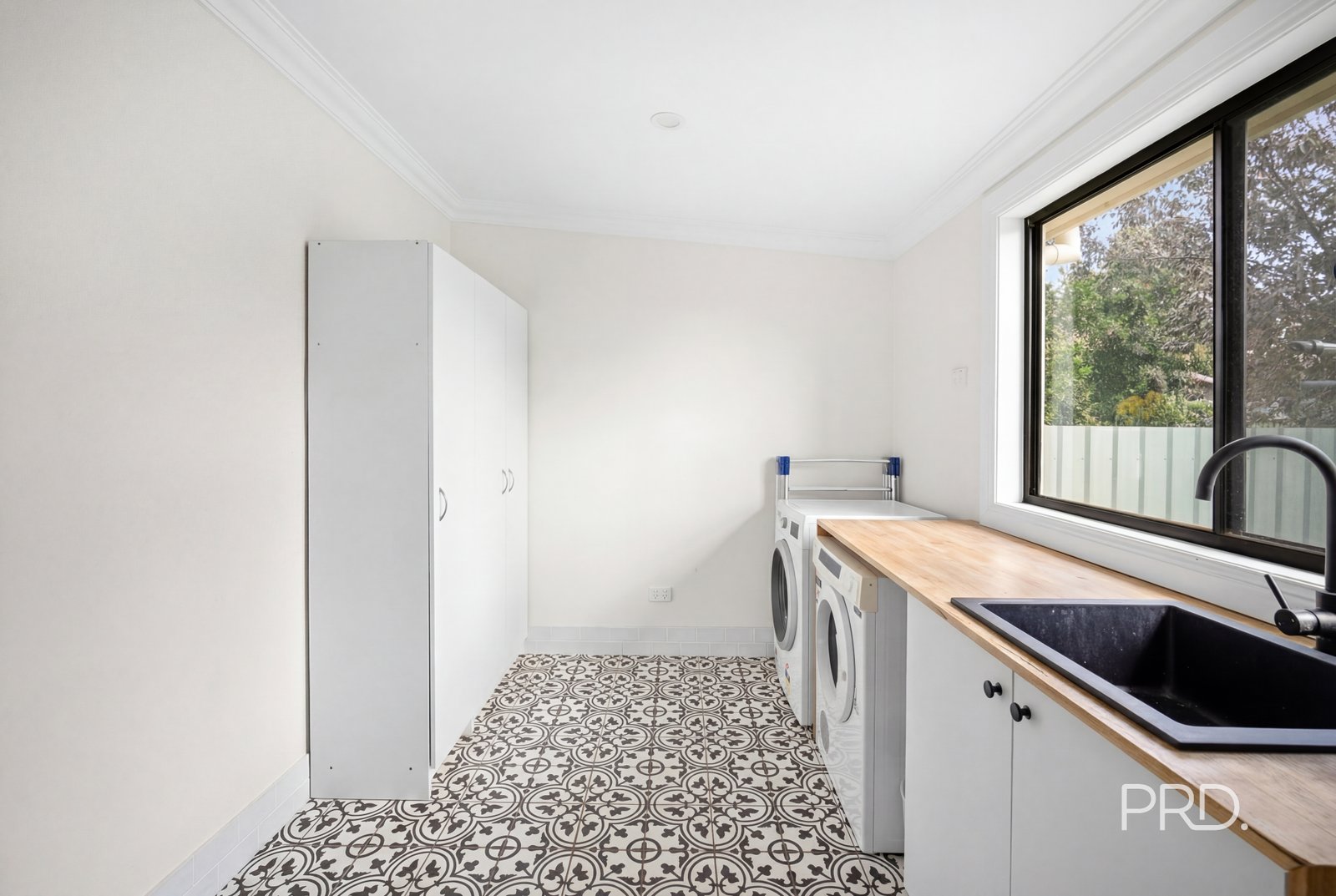 8 Norman Street TURVEY PARK 18